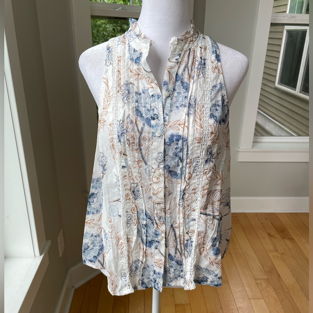 A.N.A. Blue White Tan Floral Cotton Ruffle Neck Sleeveless Button Up Blouse XS